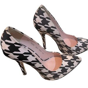 Andrea Black and White Stilleto Heals Size 6